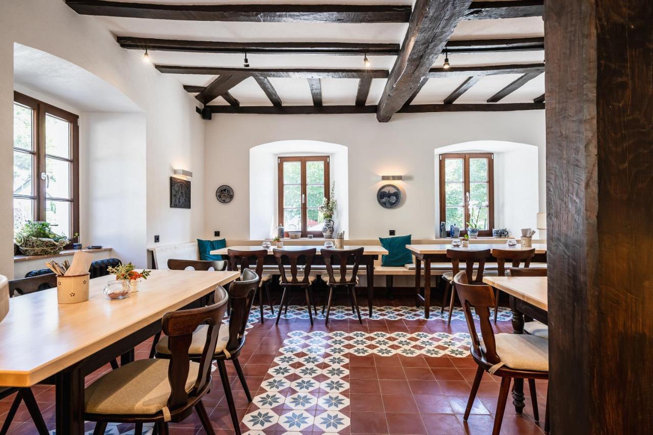 Landgasthof Zur Burg Grenzau Hoehr-Grenzhausen Ngoại thất bức ảnh