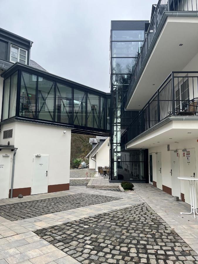 Landgasthof Zur Burg Grenzau Hoehr-Grenzhausen Ngoại thất bức ảnh