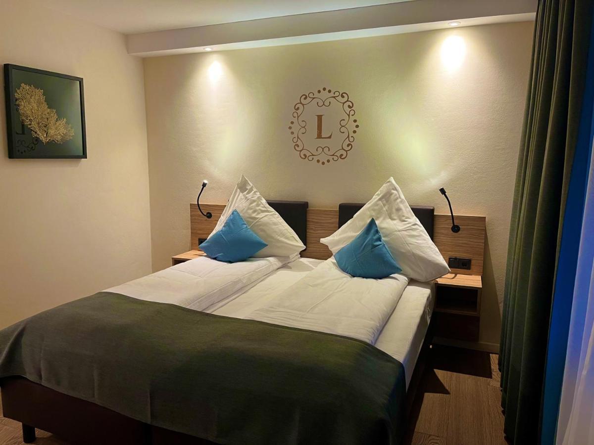 Landgasthof Zur Burg Grenzau Hoehr-Grenzhausen Ngoại thất bức ảnh
