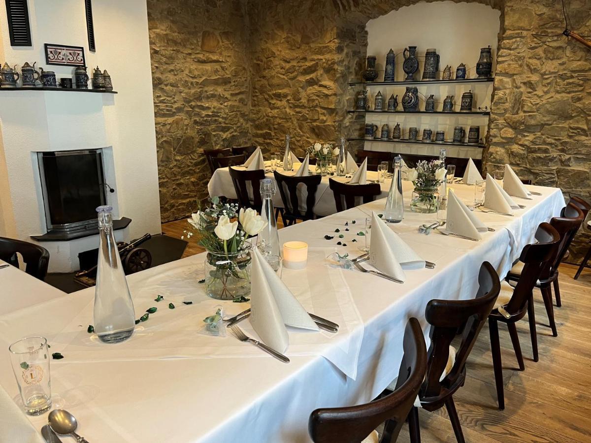 Landgasthof Zur Burg Grenzau Hoehr-Grenzhausen Ngoại thất bức ảnh